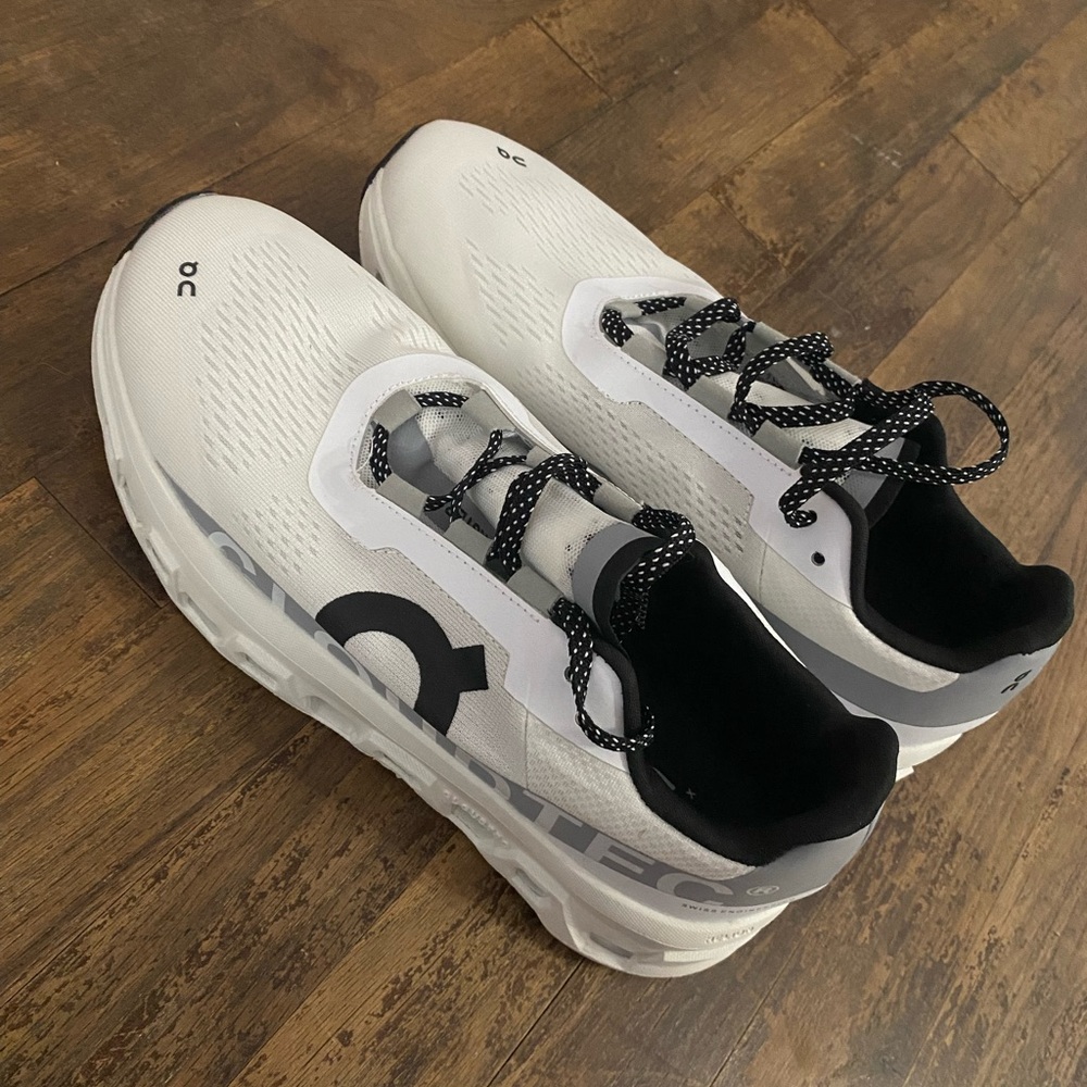Womens OnCloud Cloudmonsters 42